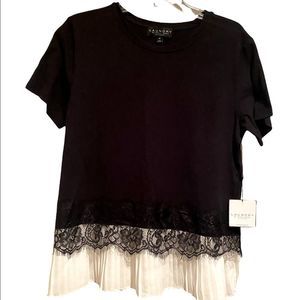 NWT LAUNDRY by Shelli Segal Black & White Lace Trimmed Ruffle Top Medium